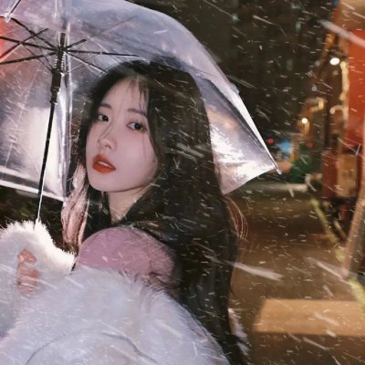 白色的女人